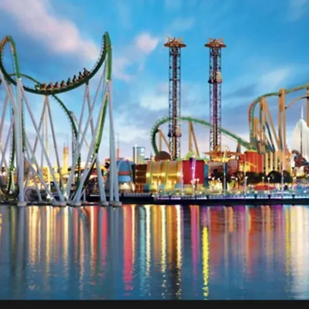 Muy Cerca De La Playa Gran Piscina Wifi Gratis Port Aventura Miami Playa